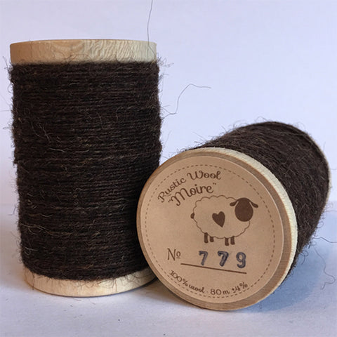 Rustic Moire Wool Thread #779